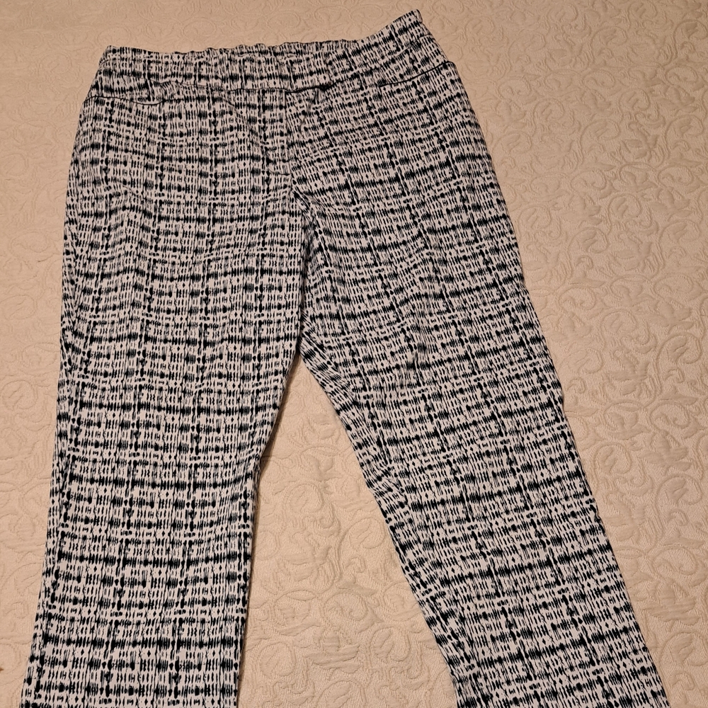 Christopher & Banks Monochrome Patterned Straight Leg Pants
